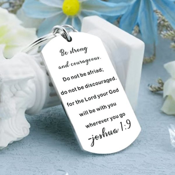 Joshua 1v9 Keyring