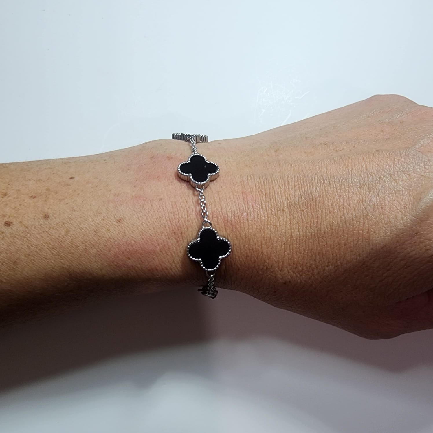 Black/Silver Clover Bracelet - Image 3